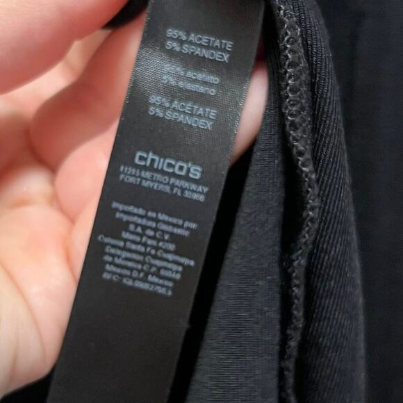 Chicos Travelers Black Cold Shoulder Tunic Blouse Outer Piece Size 1 Medium - Picture 5 of 7